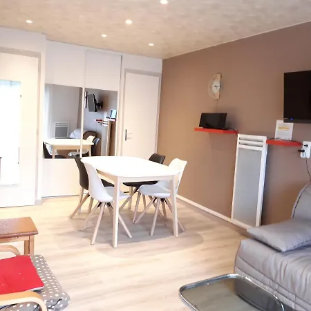 T2 Renove Rdc Quartier Pavillonnaire アパート